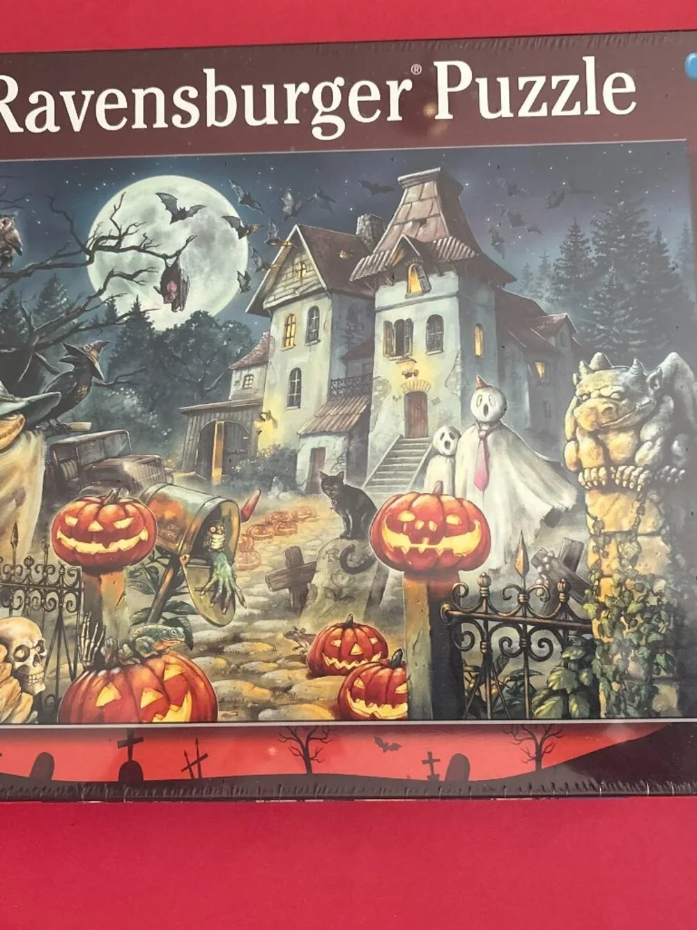 HALLOWEEN HOUSE Ravensburger Puzzle 300XXL Age 9+ Gargoyle Ghost Bat Cat NEW